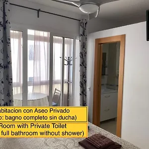  Quarto em Acomodações Particulares Centro Privada En Compartidos Espanha