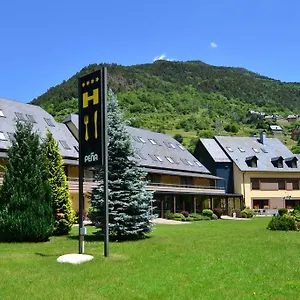 4* Otel & Restaurante Pena